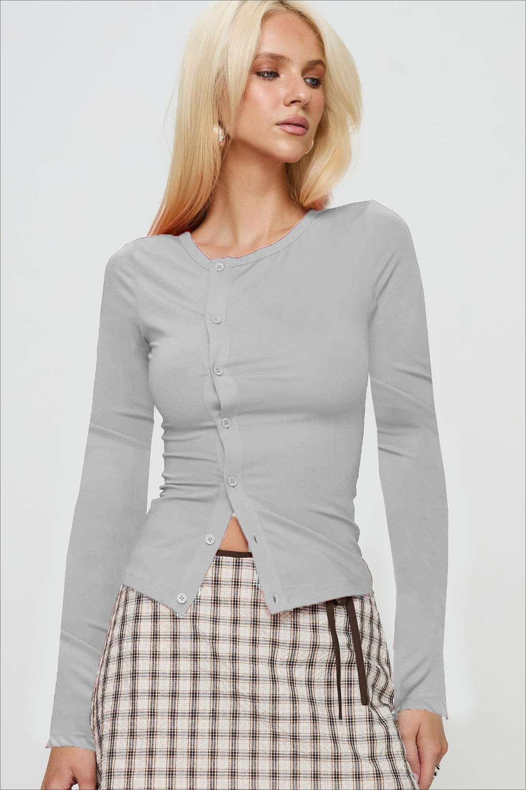 Buttoned Fitted Crew Neck Knit Sweater