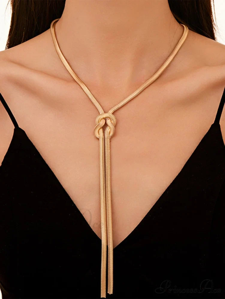 1pc Minimalist Knot Decor Layered Chain Necklace