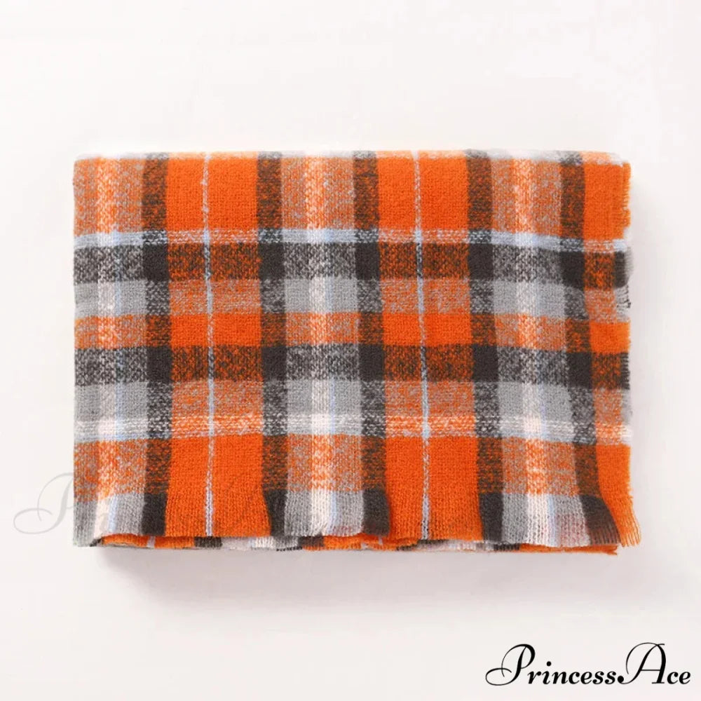 2022 Stylish Tartan Cashmere Scarf