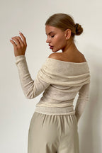 Off-Shoulder Fitted Crew Neck Knit Sweater