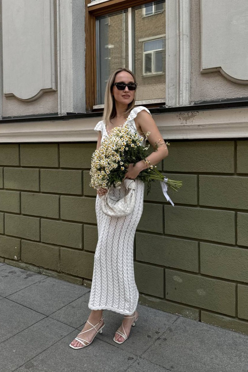 Ruffled Knit Backless V-Neck Boho Dress