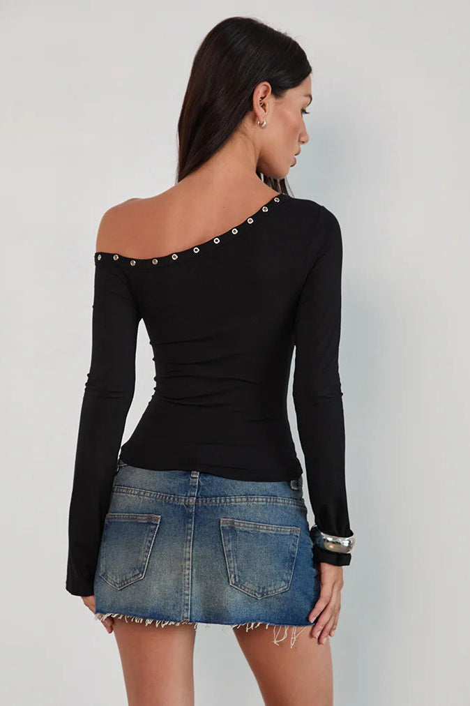 Studded One Shoulder Ruched T-shirt