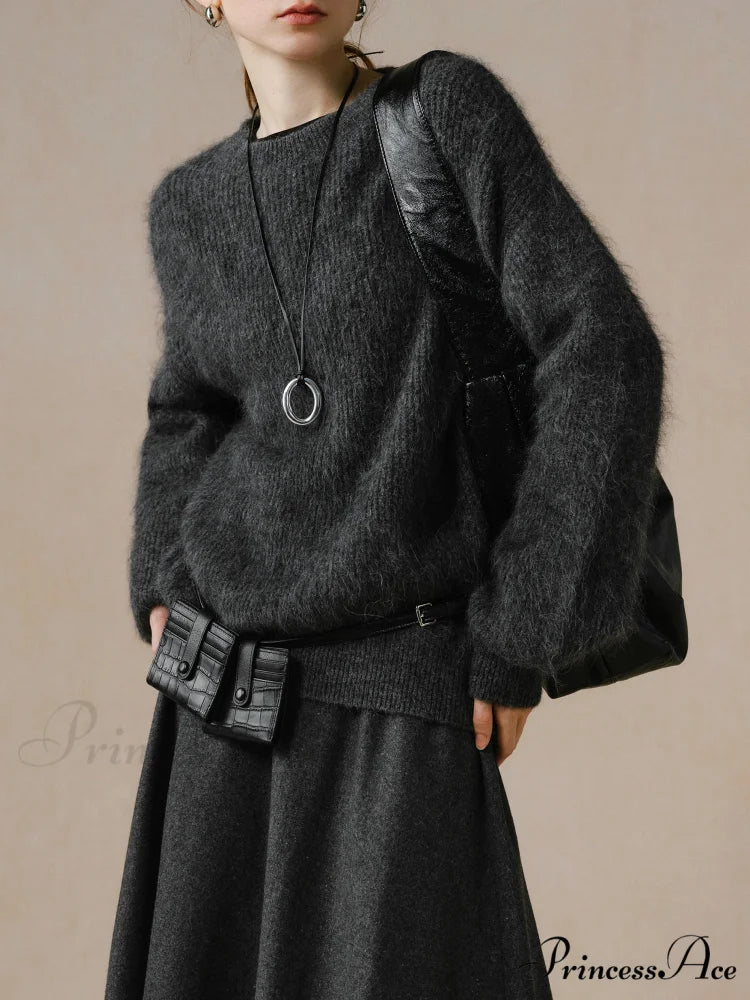 55.8% Alpaca Wool Circular Neck Sweater