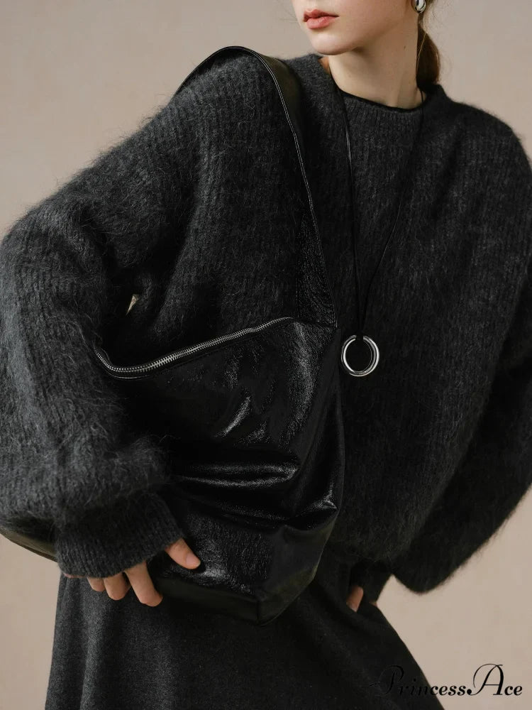 55.8% Alpaca Wool Circular Neck Sweater