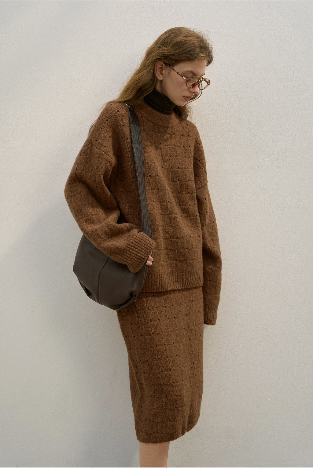 Loose Fit Crew Neck Wool Blend Knit Sweater