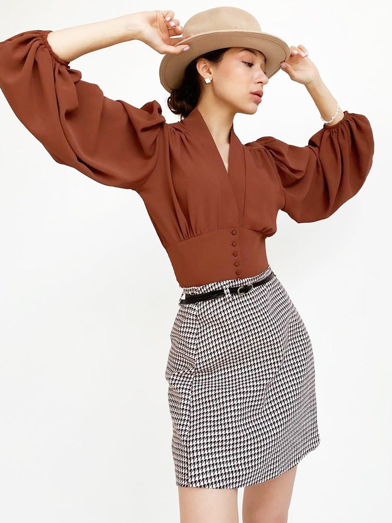 Vintage Lantern Sleeve V-Neck Slim Fit Blouse