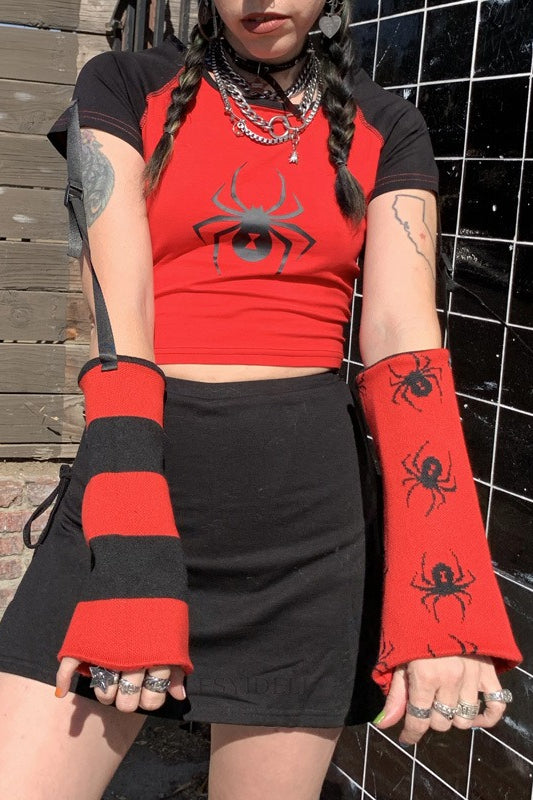 Spider Skull Crop T-Shirt with Detachable Sleeves