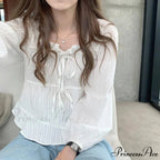 Antique Baggy Ivory Frilled Extended Sleeve Top