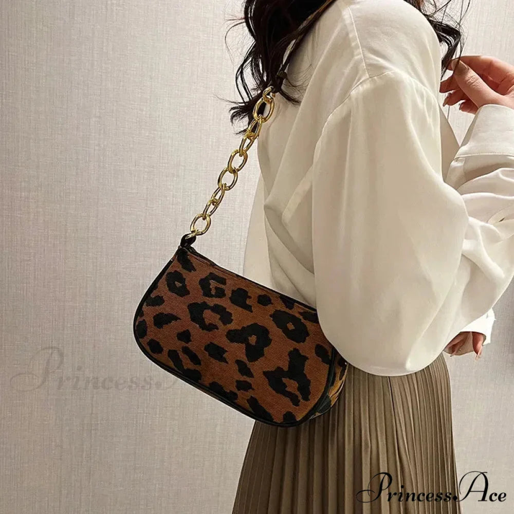 Antique Chain Fluffy Leopard Shoulder Bag