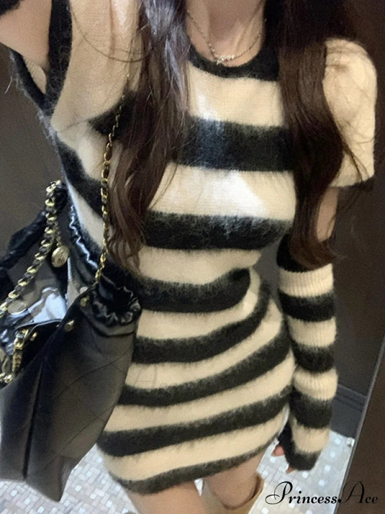 Arm Gloves Hollow Out Modern Star Crochet Knit Mini Dress