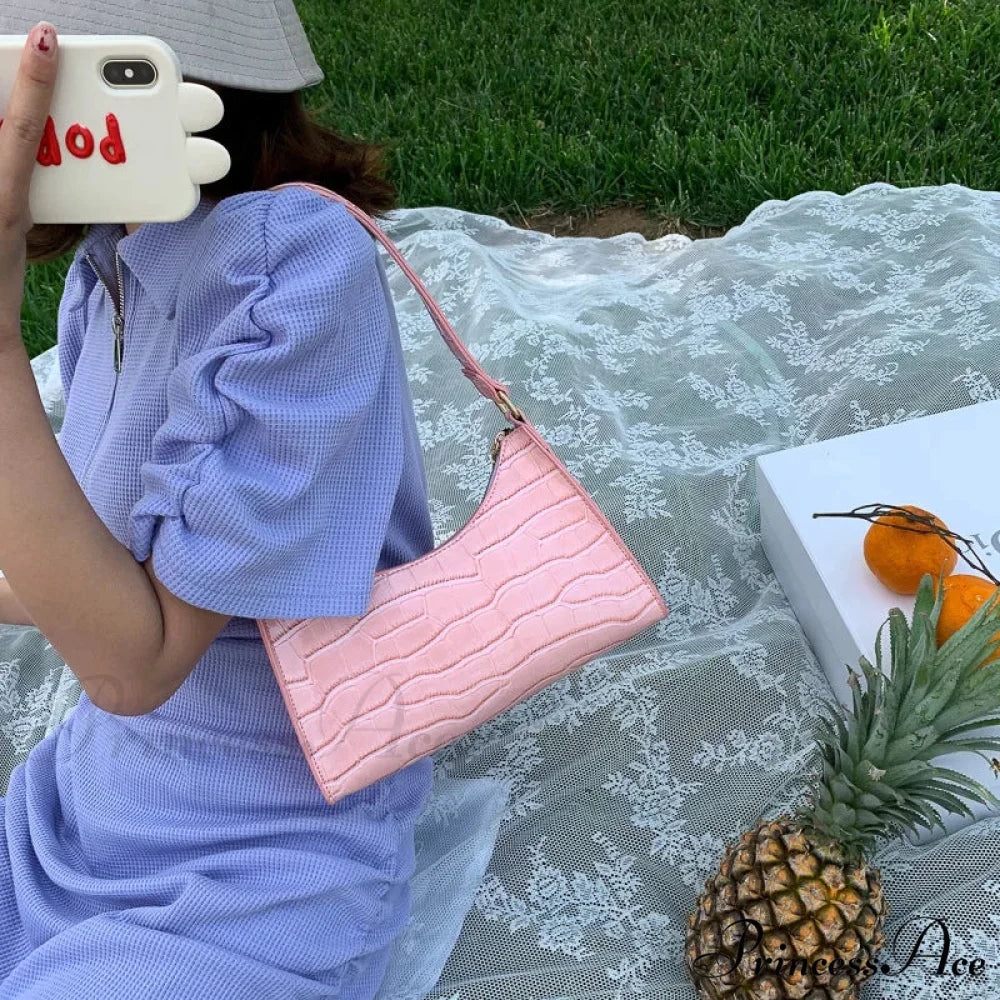 Beautiful Vintage Leather Shopping Shoulder Bag