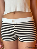 Blossom Patterned Button Sleep Short