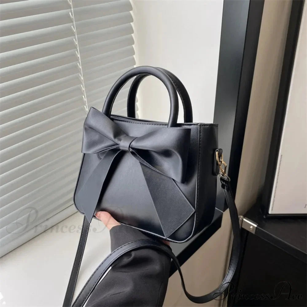 Bow Synthetic Leather Solid Underarm Purse