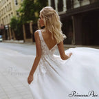 Bowless Ribbon Satin Marriage Gown