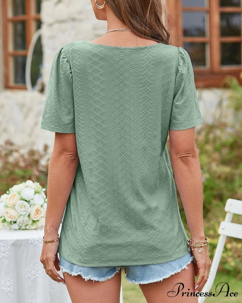Boxy cutout neck sleeve short tee