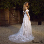 Brief Retro Sleeveless Bridal Gown