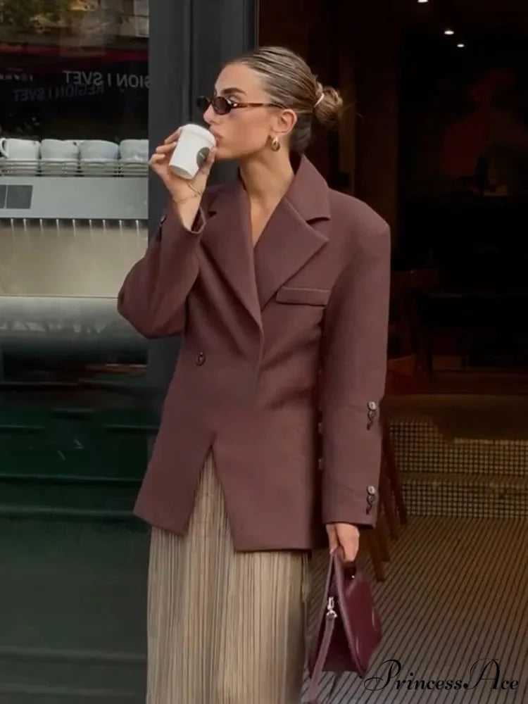 Brown Pocket Blazer Short CoatModified Output: Tan Pocket Jacket Brief Overcoat