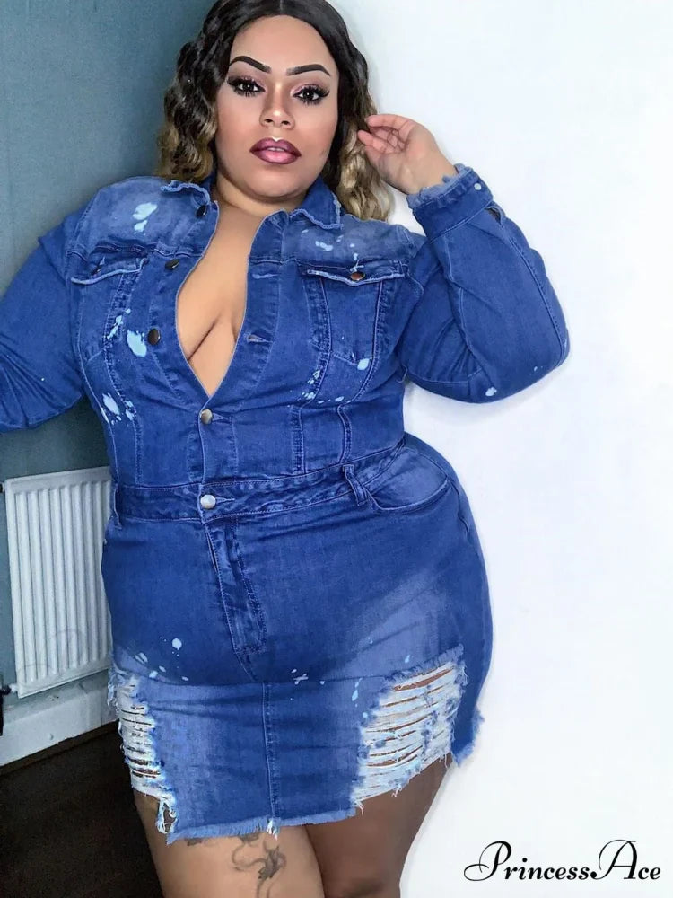 Button Broidered Graceful Lace Cami Top