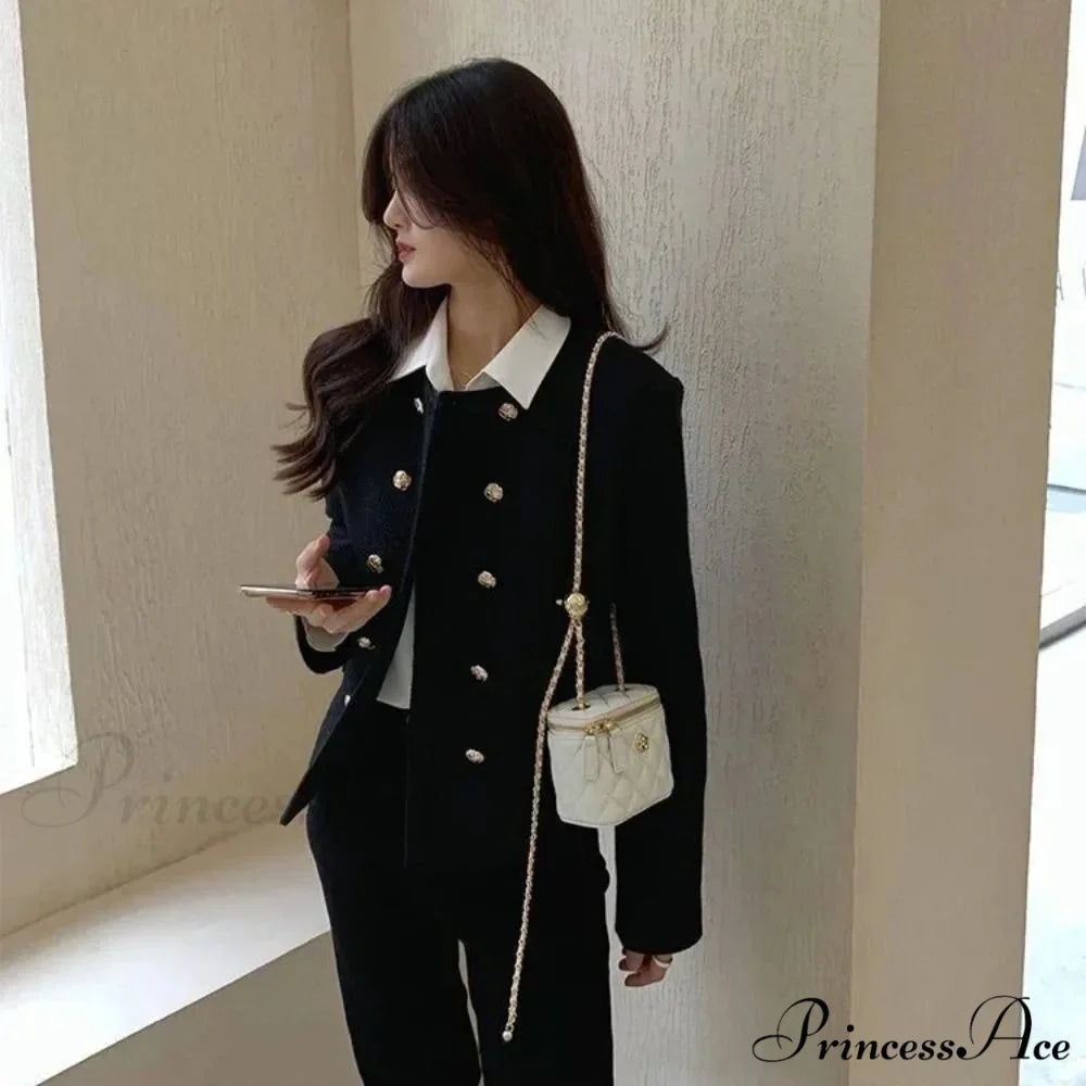 Camellia Diamond Chain Bucket Crossbody