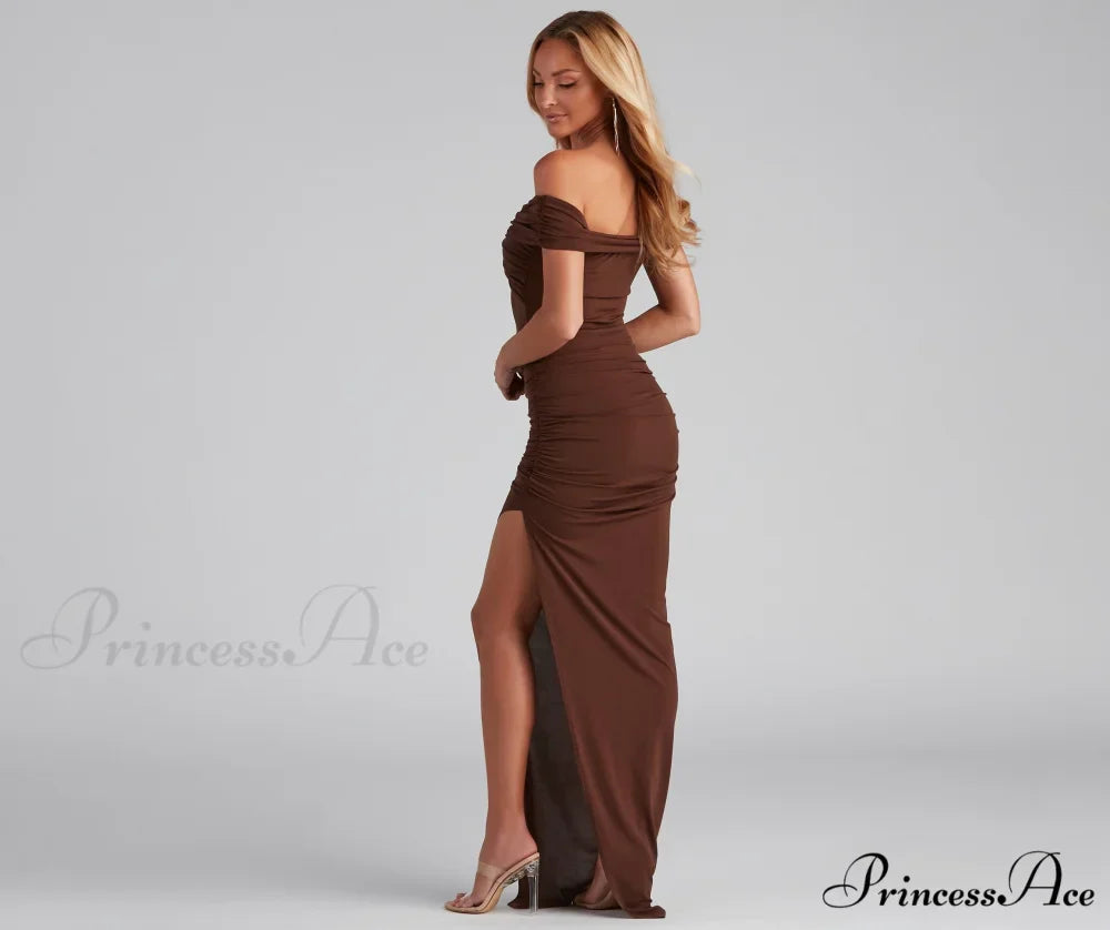 Catalina Twist Front Charming Maxi Formal Dress