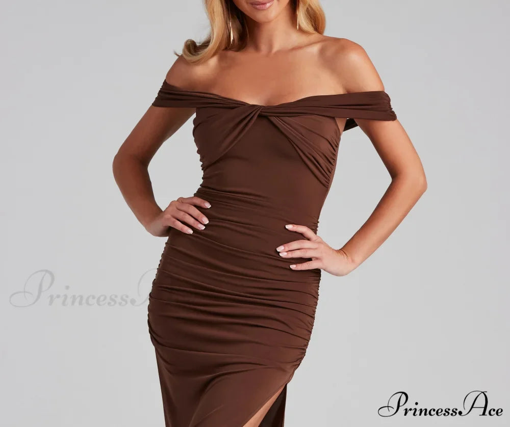 Catalina Twist Front Charming Maxi Formal Dress