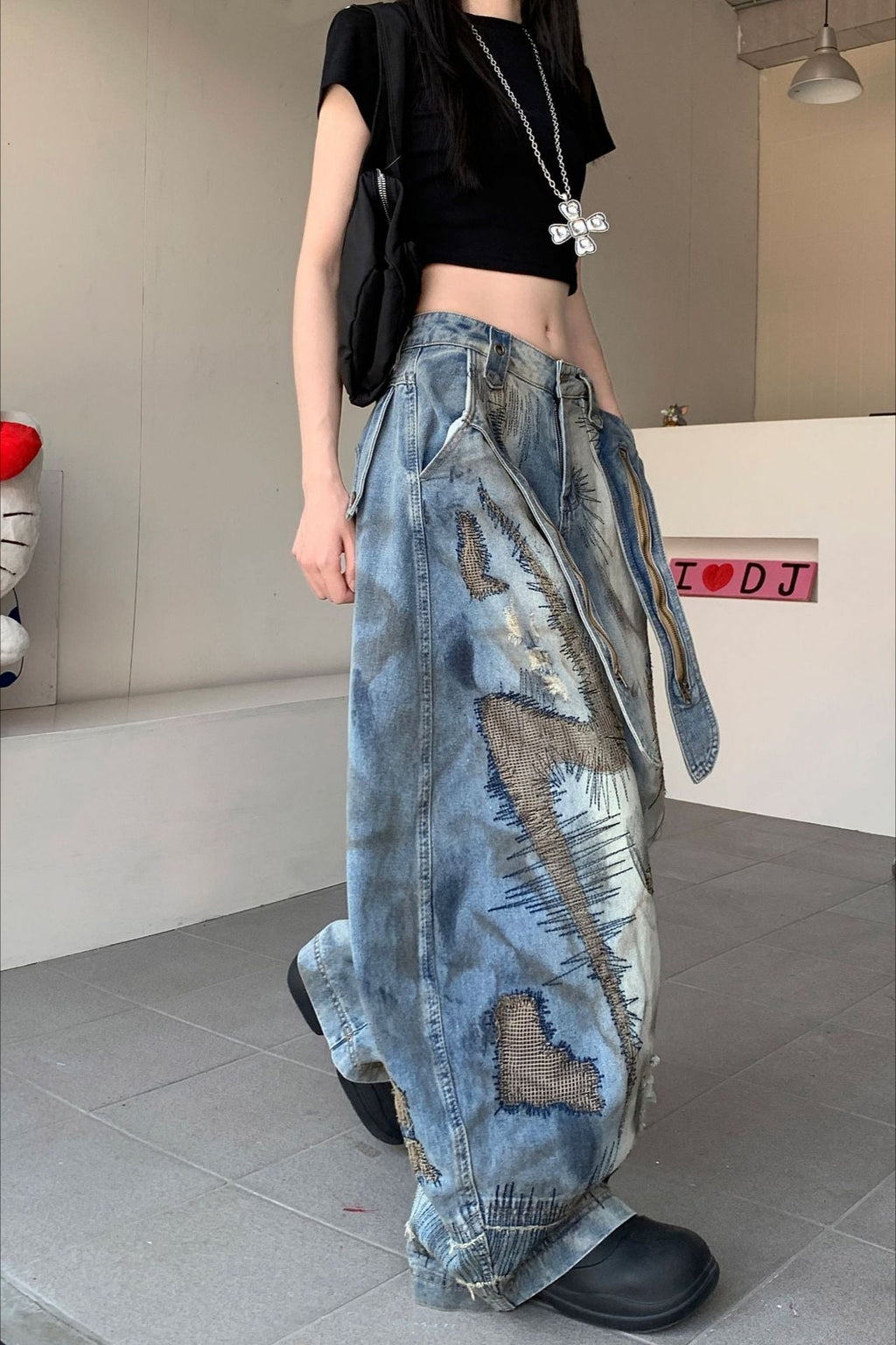 Grunge Embroidered Denim Jeans