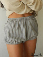 Checked Banded Elastic Waist Short