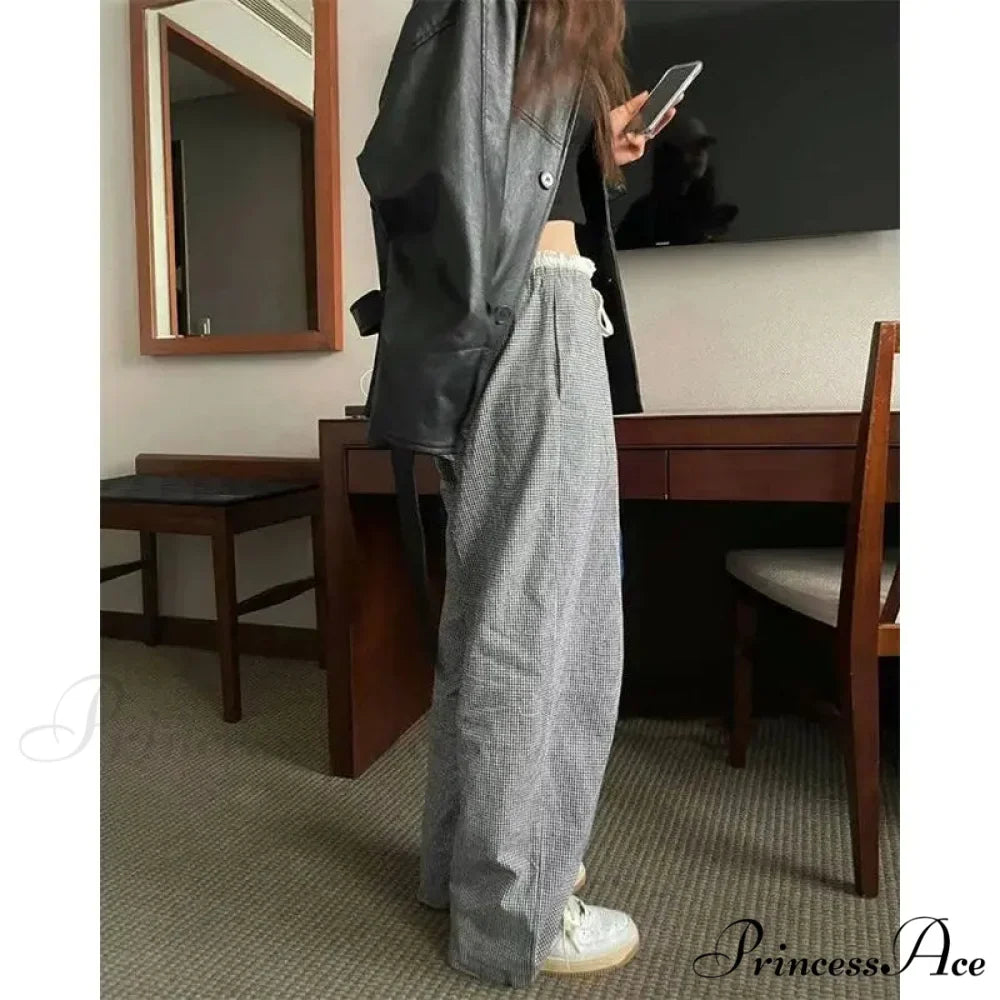 Checked Elevated Waist Loose Trousers