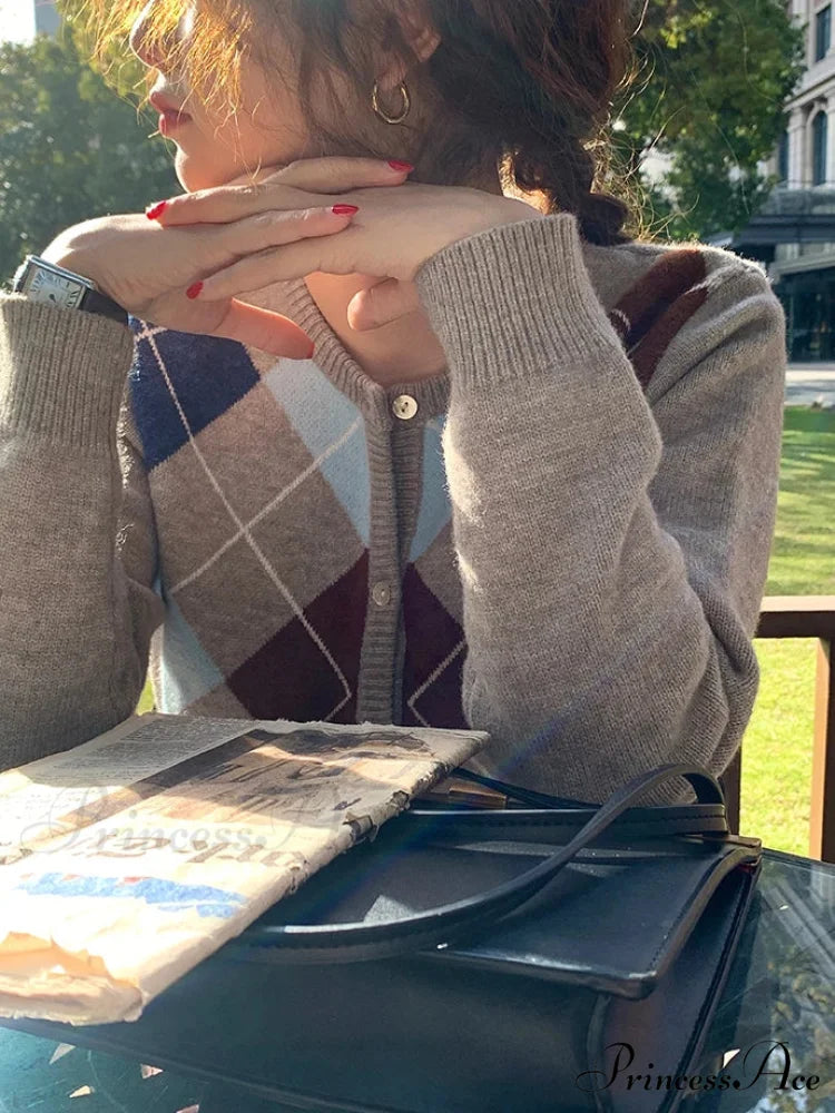 Checkered Circular Neck Baggy Knit Cardigan