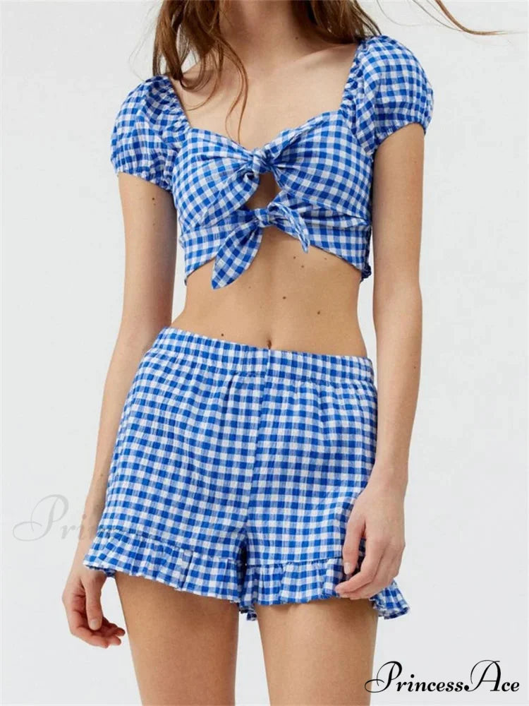 Checkered Pattern Knotted Short Sleeve T-shirt Crop Top with Stretchy Waist Shorts Set