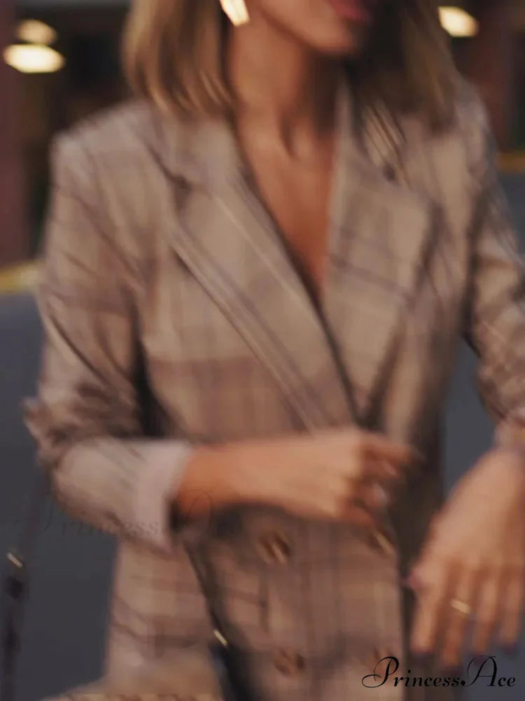 Checkered Pattern Sleek Suit Jacket