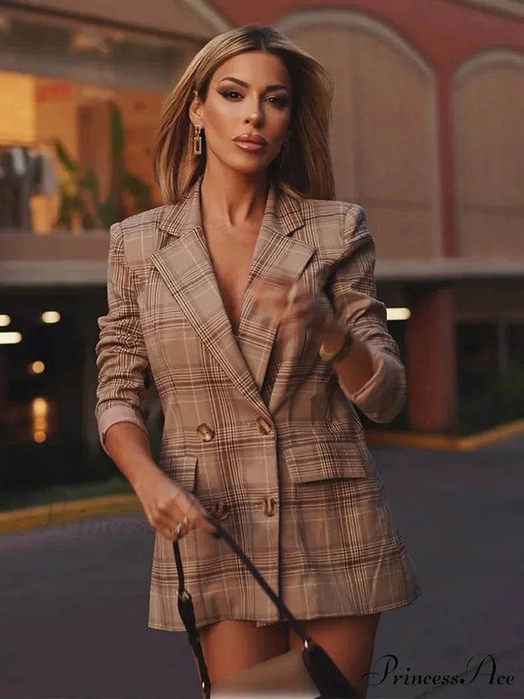 Checkered Pattern Sleek Suit Jacket