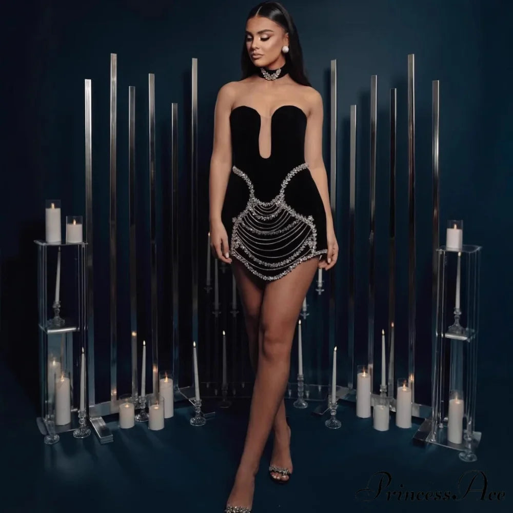 Chic Crystal Off-Shoulder Bandage Dress Prom Dress