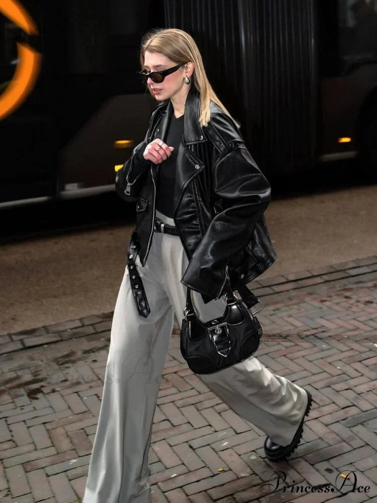 Chic Zipper Collar Leather Fashion Long Sleeved Pocket Black Autumn Stylish Coat