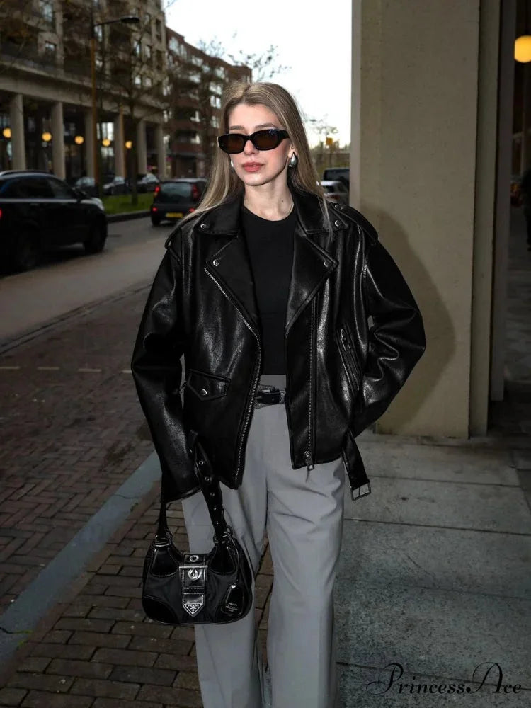 Chic Zipper Collar Leather Fashion Long Sleeved Pocket Black Autumn Stylish Coat