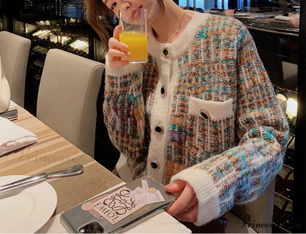 Circular Neck Shade Matching Knitted Fall Cardigan