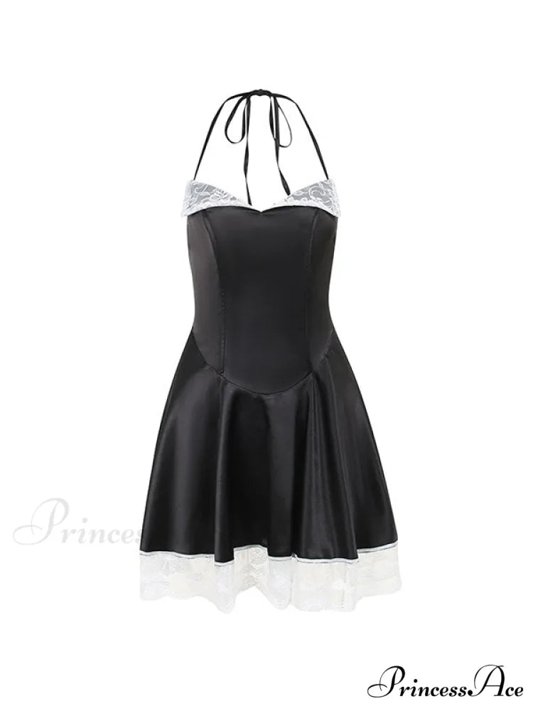 Contrasting Zip-Up Graceful Crop Top