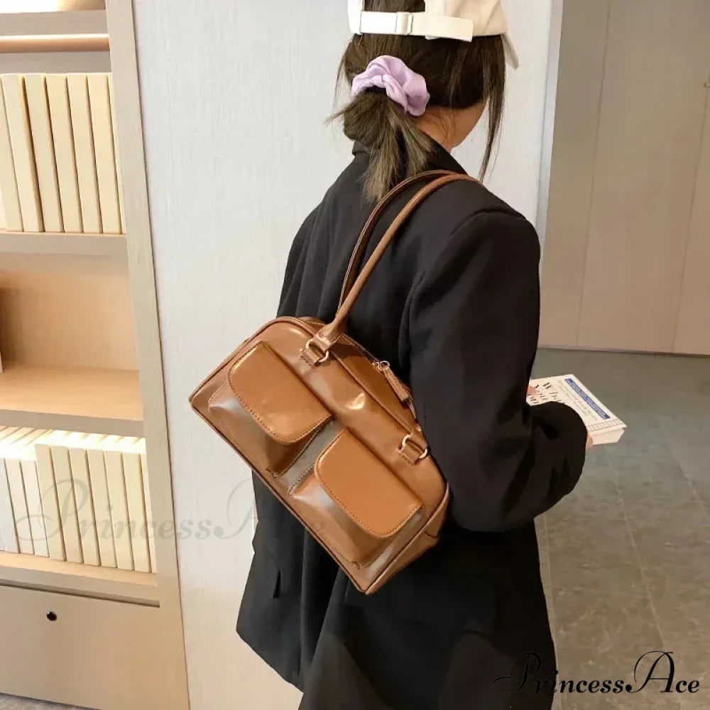 Crimson Glossy Leather Hobo Shoulder Bag