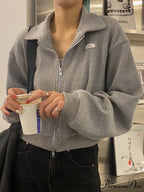 Cropped White Graceful Zip-Up Hoodie