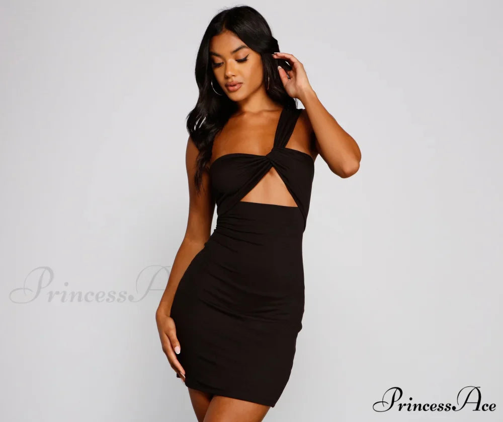 Cutout The Drama Charming One Shoulder Bodycon
