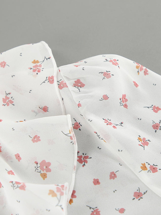 Floral Ruffled V-Neck Slim Fit Blouse