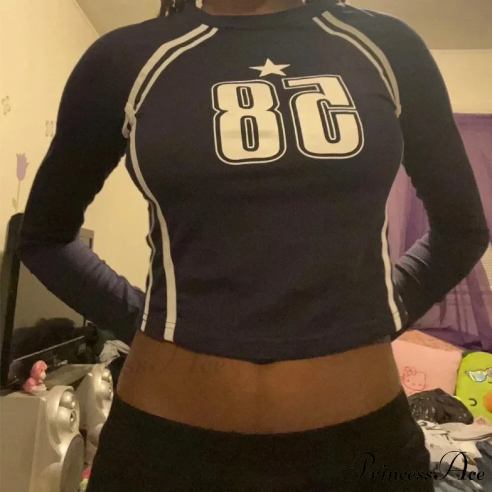 Dark Open Navel Message Printed Informal Long Sleeve Knit Top