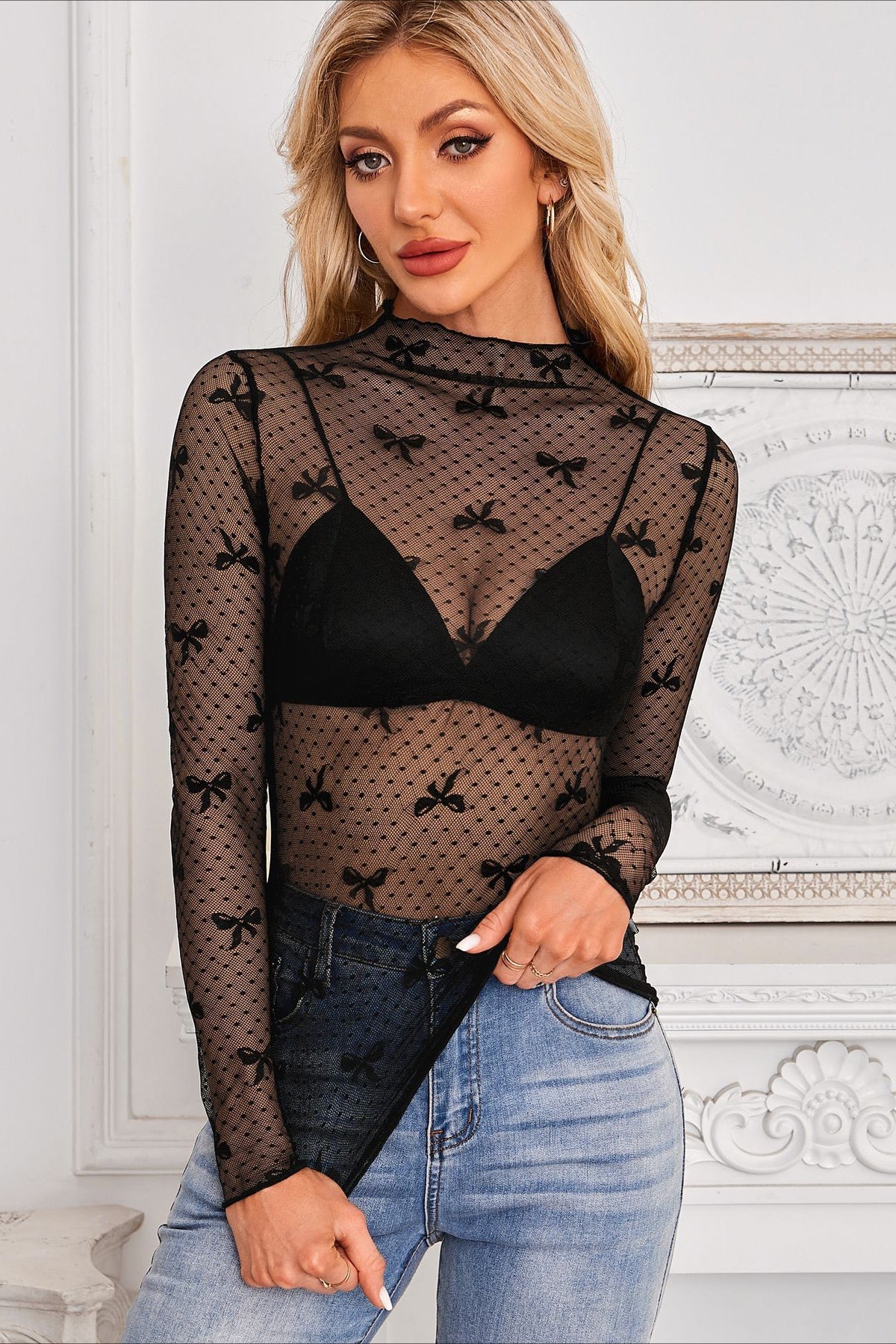 Long Sleeve Lace Trim Bow Knit Top