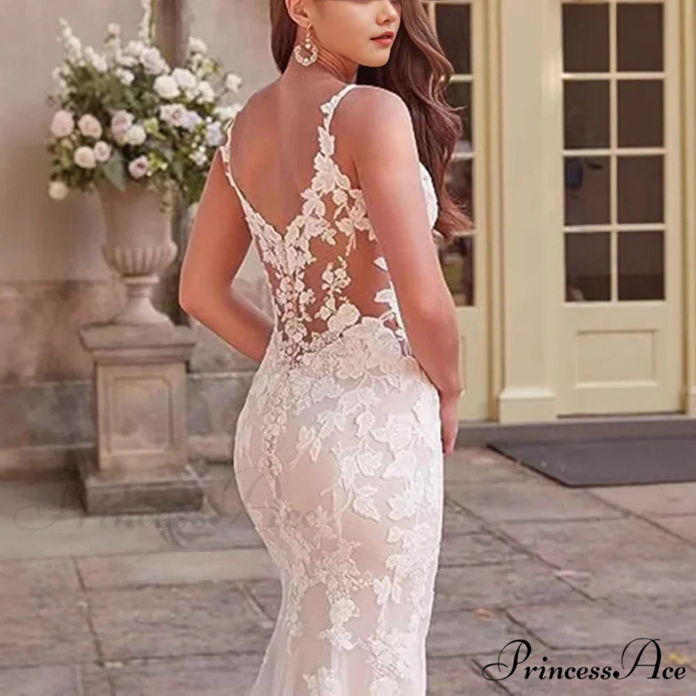 Deep-Neck Lace Mermaid Bridal Wedding Gown
