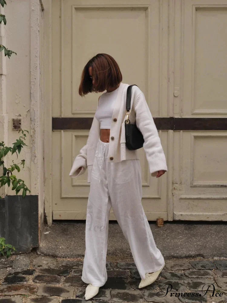 Deep-neck Pocket Extended Sleeve Cardigan