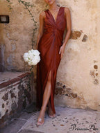 Deep V Stylish Sleeveless Backless Dress