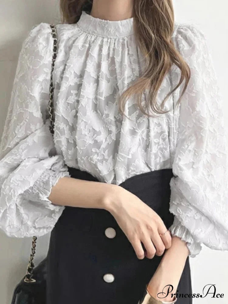 Delicate Texture Extended Sleeve Ruching Top Spring Top