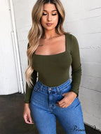 Dense Quadrilateral Neck Extended Sleeve Trim Fit Knit Top