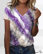 Design Gradient Neck V T-shirt