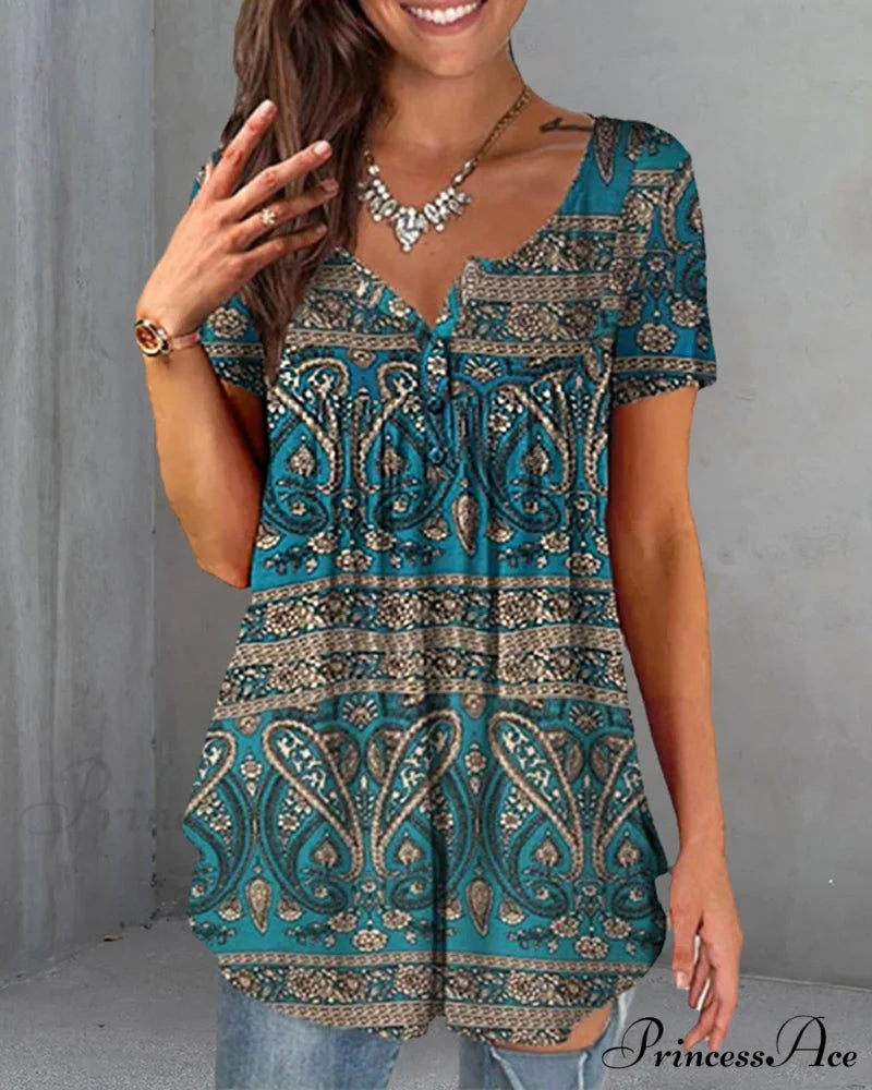 Design Graphic Loose Fit T-Shirt